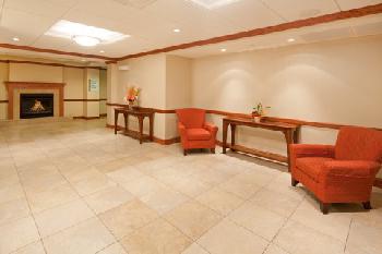 Holiday Inn Express Hotel & Suites TILTON - LAKES REGION