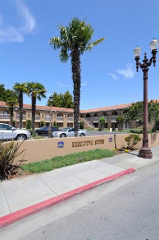 BEST WESTERN PLUS Executive Suites