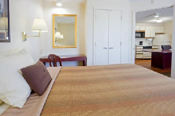 Candlewood Suites PHILADELPHIA-MT. LAUREL
