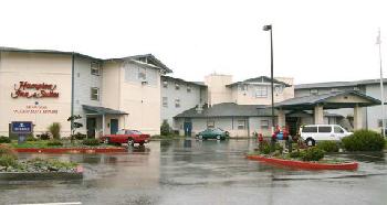 Hampton Inn  Suites Crescent Cty