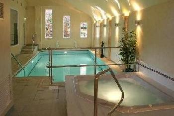 Clifton Park Hotel