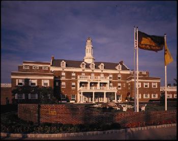 Molly Pitcher Inn
