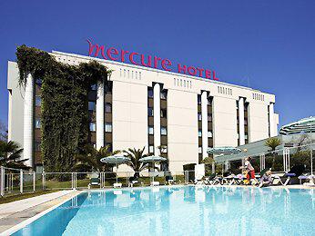 Mercure Pau Palais Des Sports