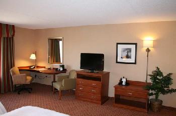 Hampton Inn and Suites East Hartford