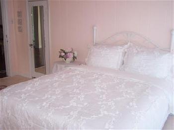 Rose Manor Bed and Breakfast