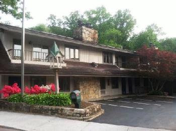 Sidney James Mountain Lodge