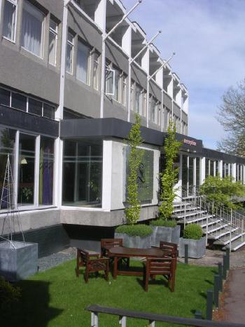 Lincoln Hotel