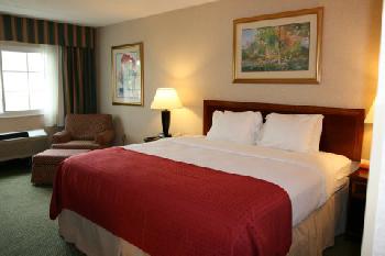 Holiday Inn SALEM (I-93 AT EXIT 2)