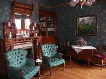 Squiers Manor B&B