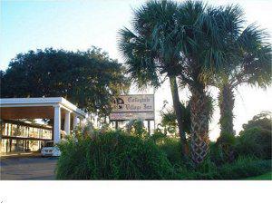 Collegiate Village Inn