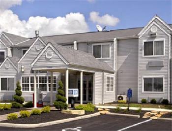 Days Inn And Suites Worthington