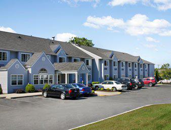 Microtel Inn and Suites Bethel