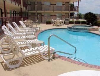 Super 8 New Braunfels TX