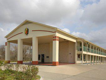 Super 8 Wharton TX