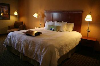 Hampton Inn  Suites Valparaiso IN