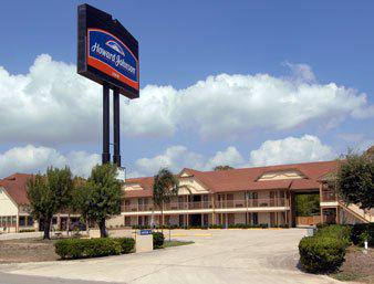 Howard Johnson San Marcos
