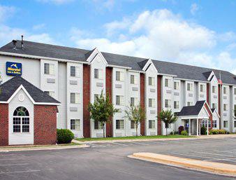 Microtel Inn and Suites Appleton