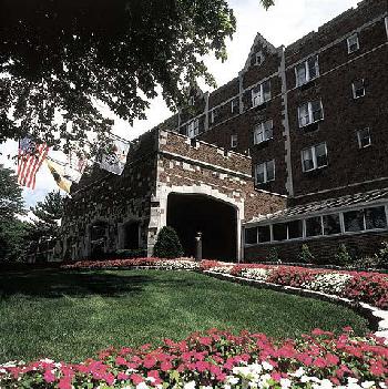The Grand Summit Hotel