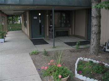 Americas Best Inn and Suites Troy