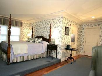 Whalewalk Inn and Spa