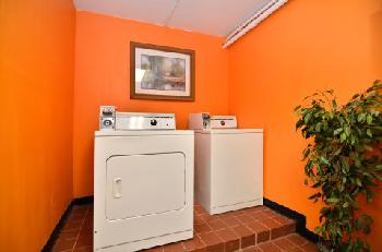 BEST WESTERN Lee-Jackson Inn & Conference Center