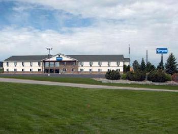 Rodeway Inn & Suites