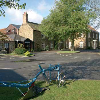 BEST WESTERN Knights Hill Hotel & Spa