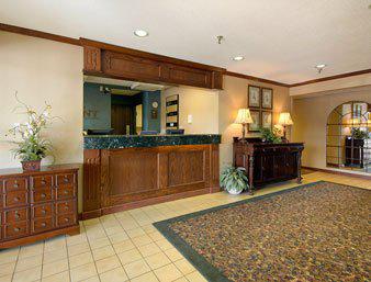 Baymont Inn and Suites Mayfield Heights